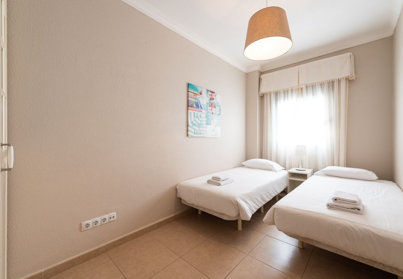 Casa en Las Palmas de Gran Canaria - Luis Morote 52