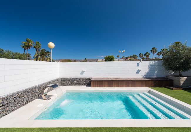 Chalet en San Bartolomé de Tirajana - CASA MASPALOMAS PISCINA PRIVADA