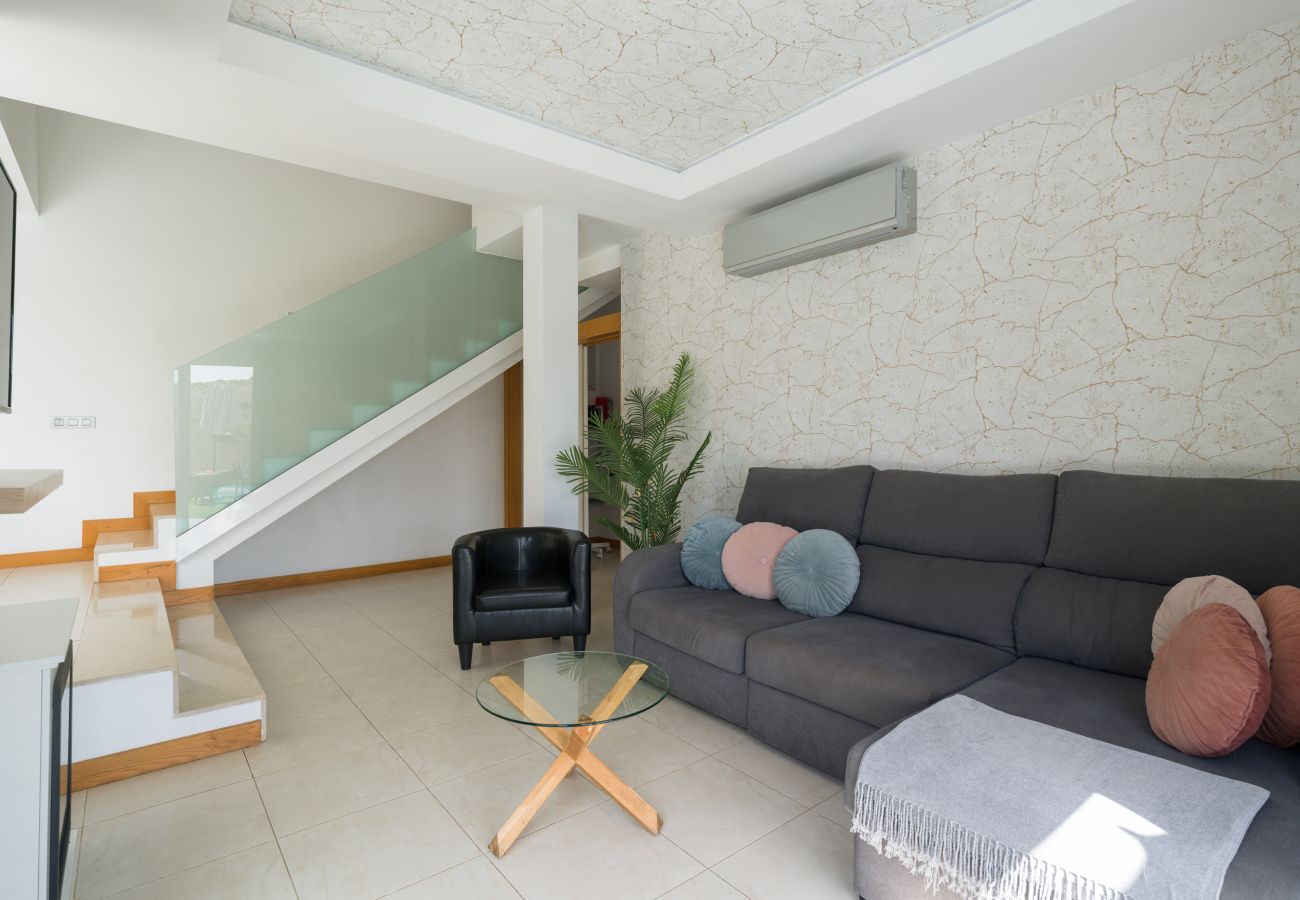 Villa en San Bartolomé de Tirajana - VISTA GOLF 27