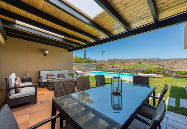 Chalet en San Bartolomé de Tirajana - PAR24 SALOBRE GOLF