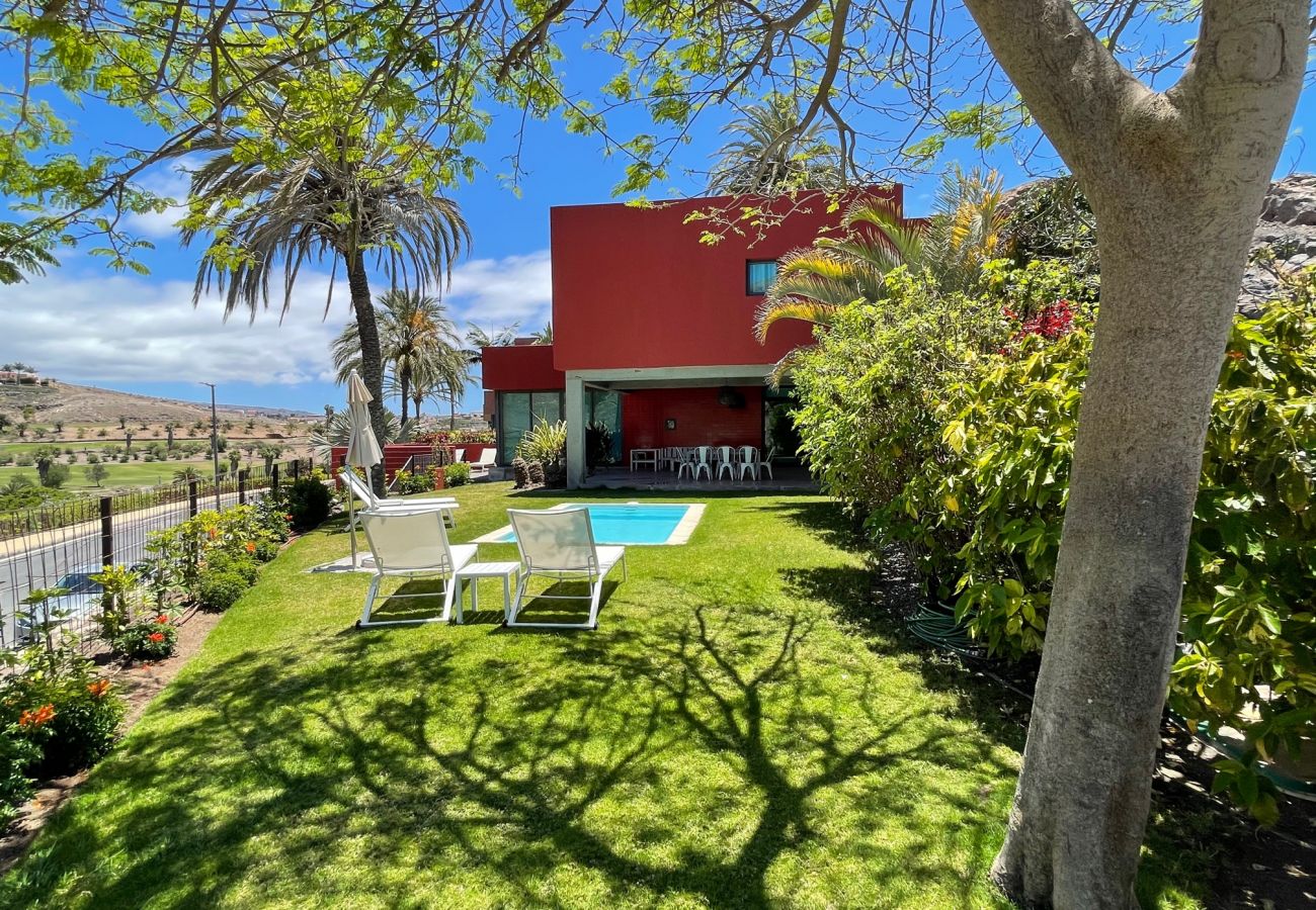 Casa en San Bartolomé de Tirajana - TABAIBAS