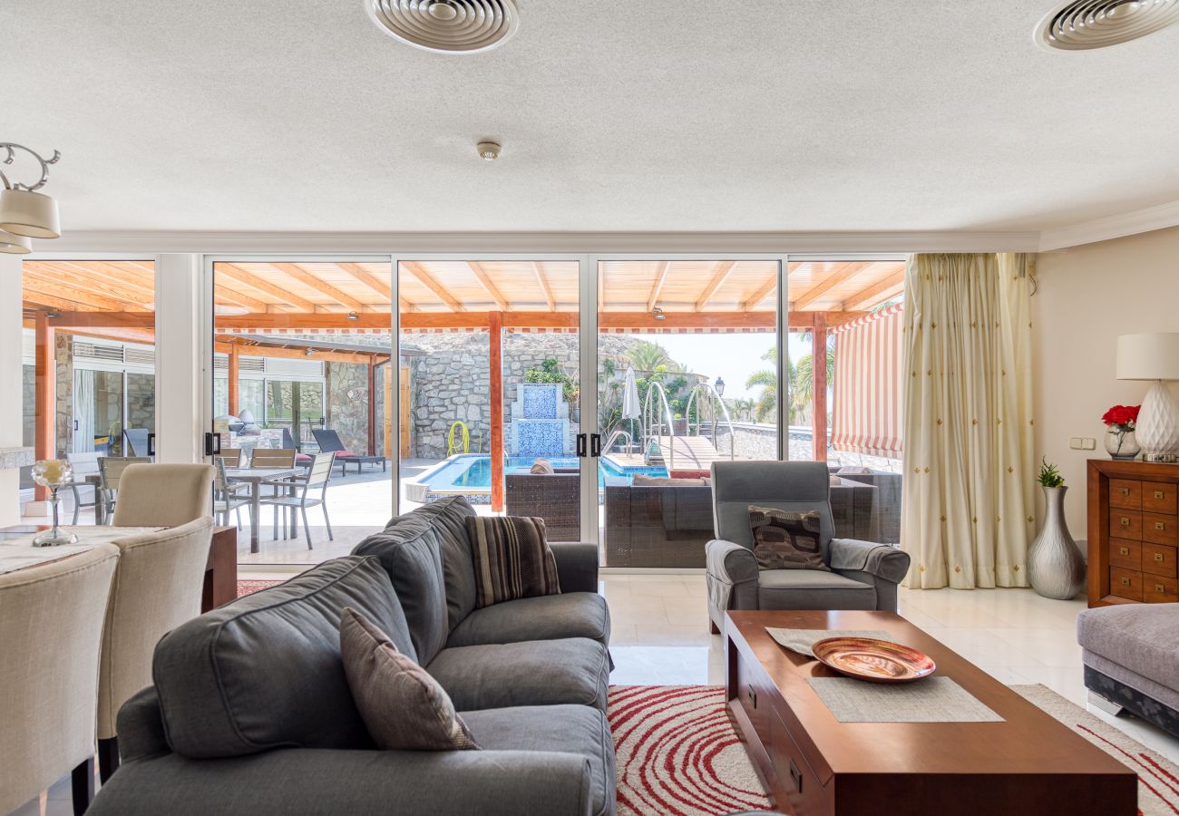 Villa en Mogán - 