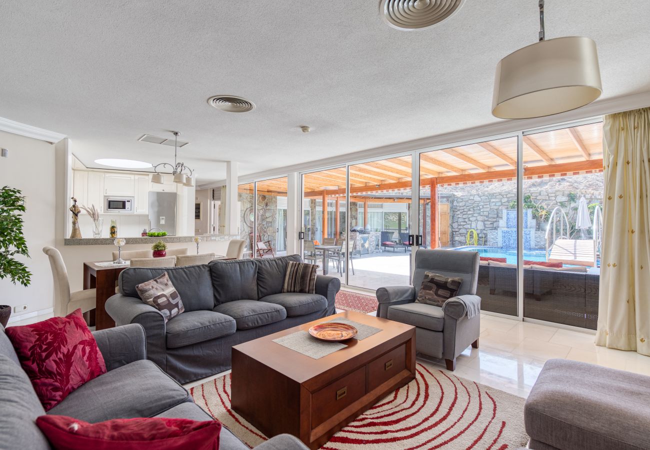 Villa en Mogán - 