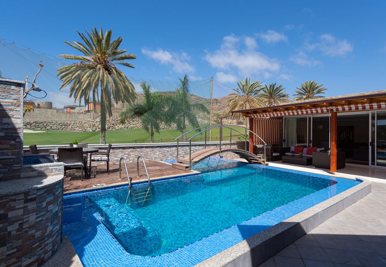 Villa en Mogán - 