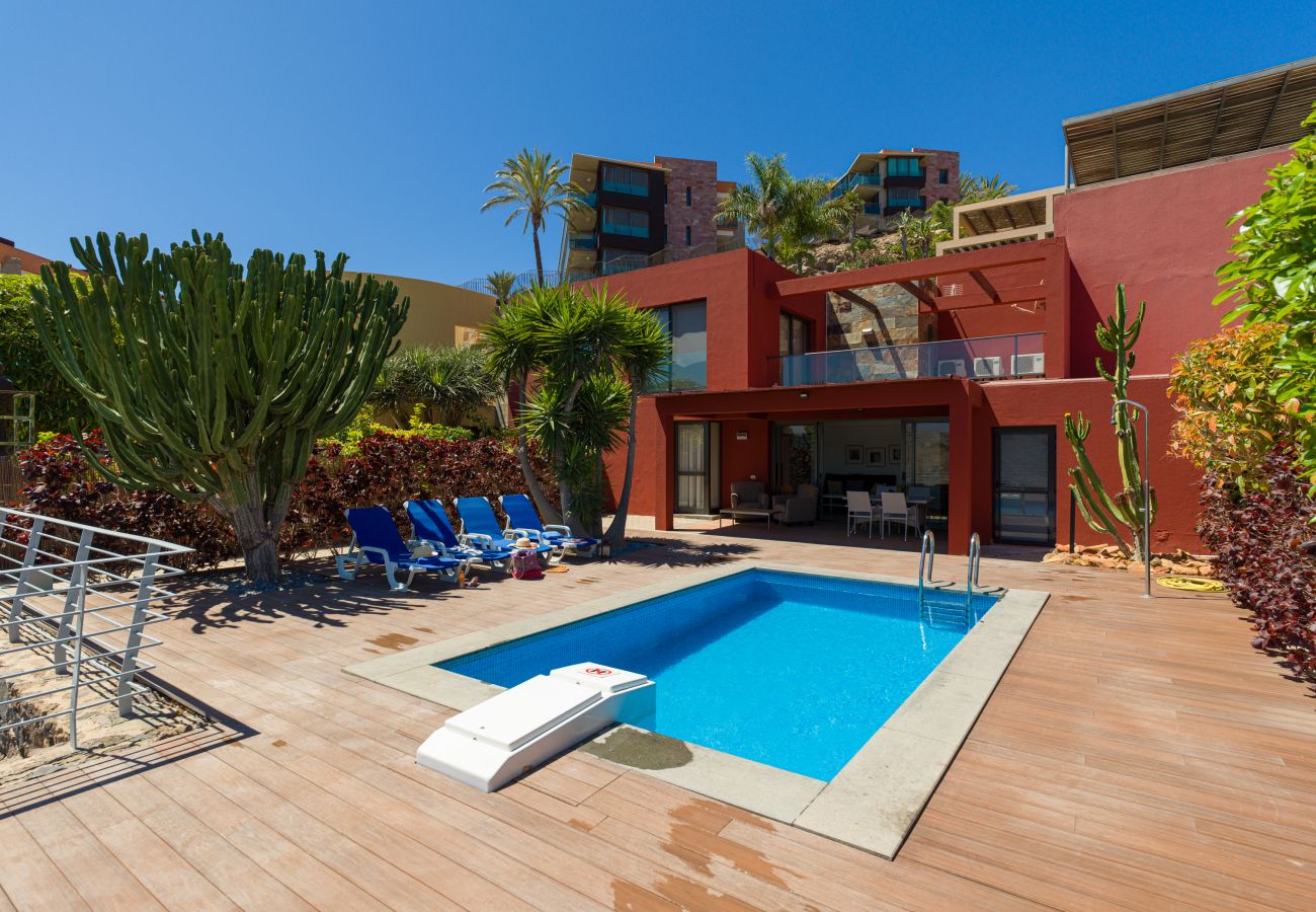 Casa adosada en San Bartolomé de Tirajana - TERRAZAS 18