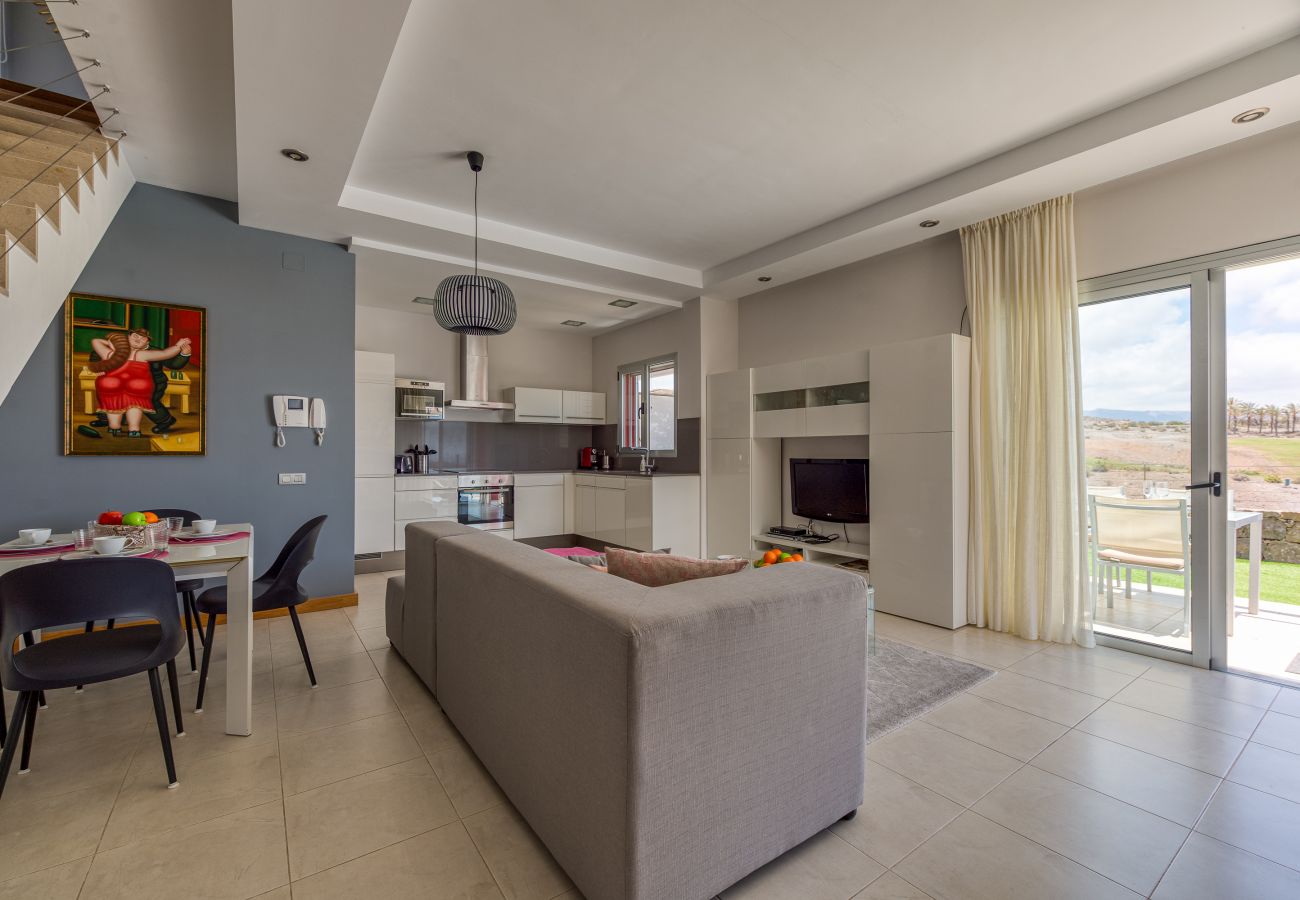 Chalet en San Bartolomé de Tirajana - VISTA GOLF 13