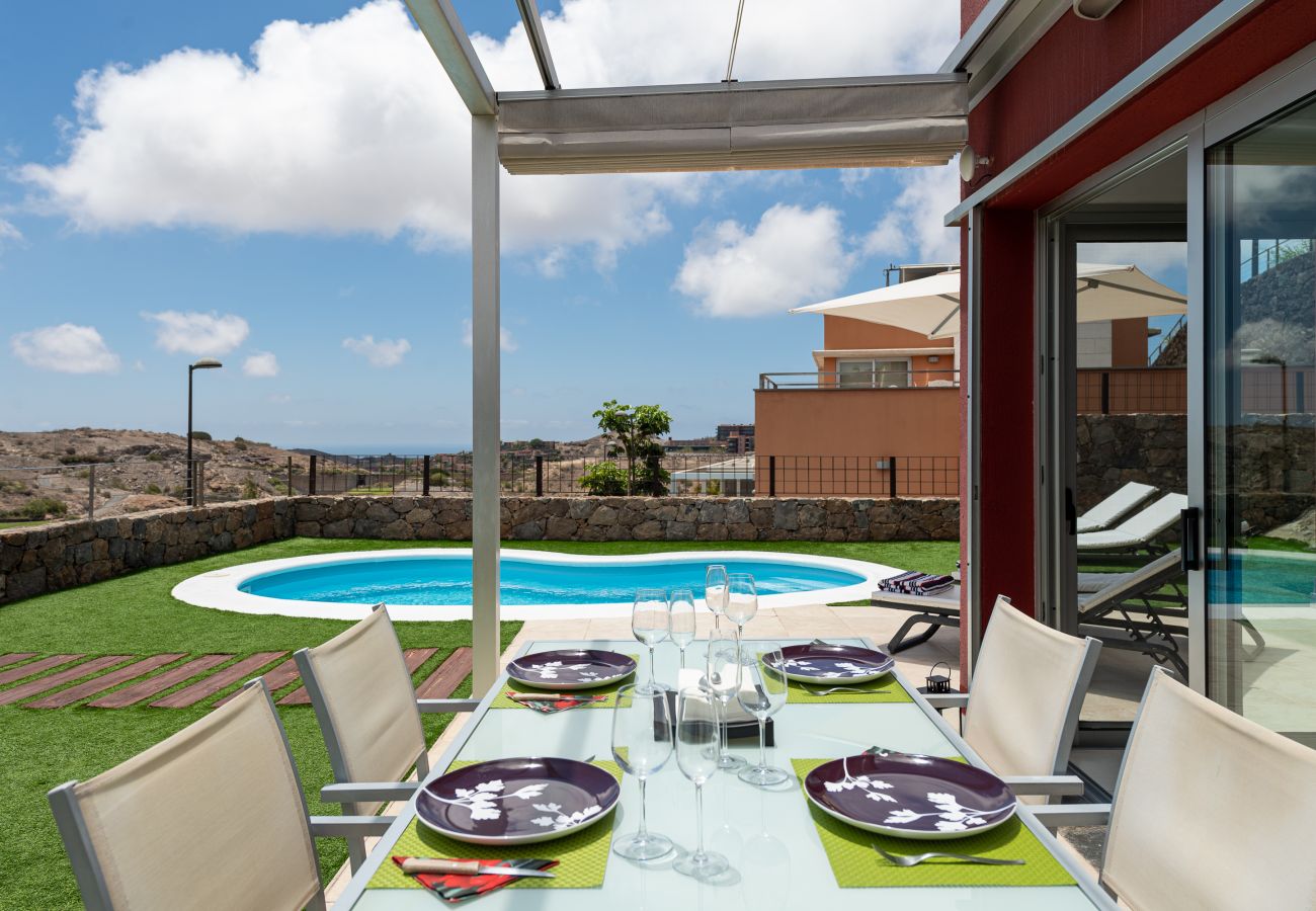 Chalet en San Bartolomé de Tirajana - VISTA GOLF 13