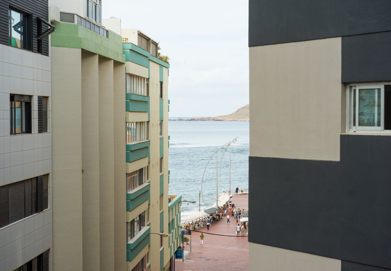 Estudio en Las Palmas de Gran Canaria - Grau Bassas 38