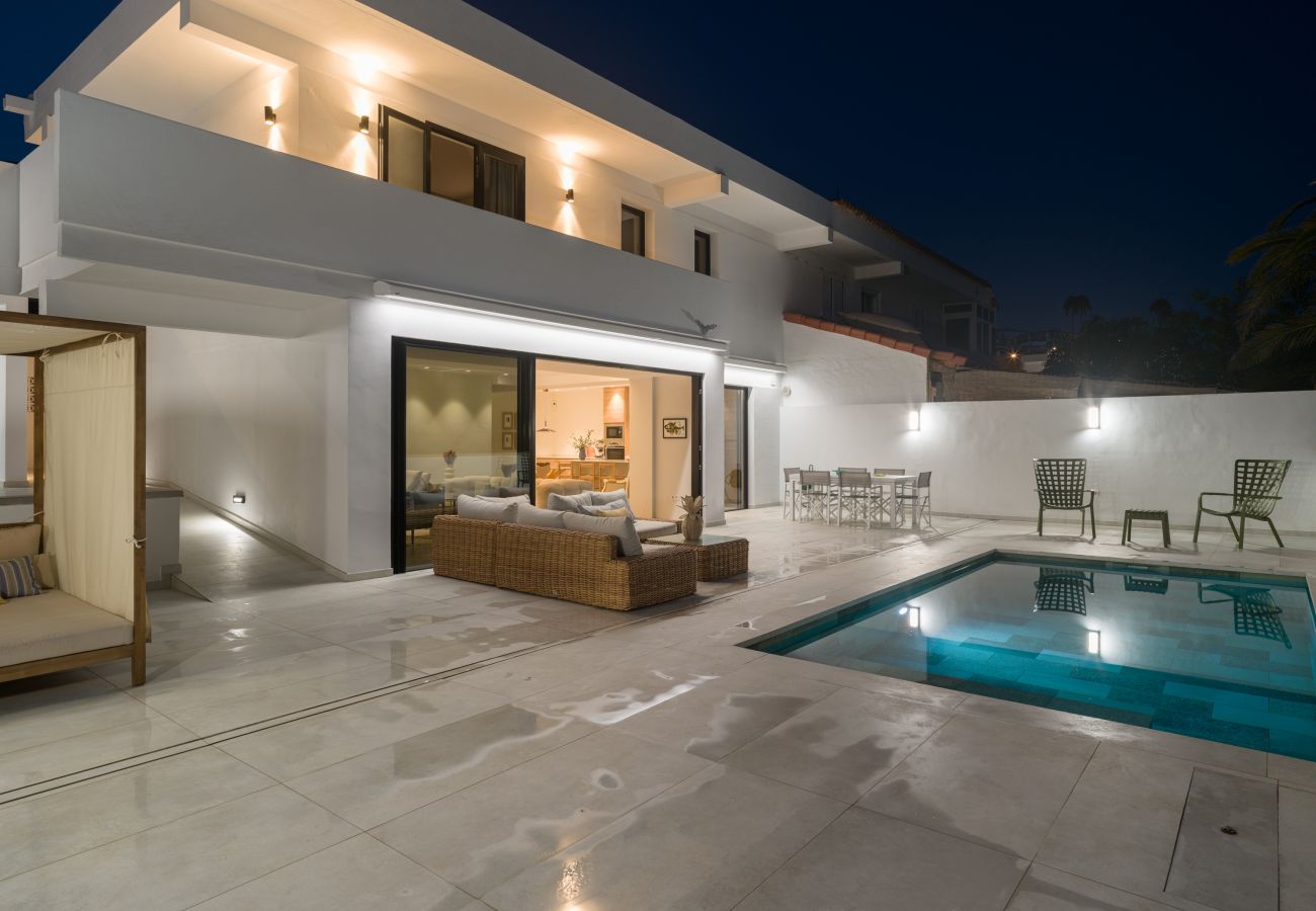 Chalet en San Bartolomé de Tirajana - LAS BURRAS OCEAN FRONT VIEWS