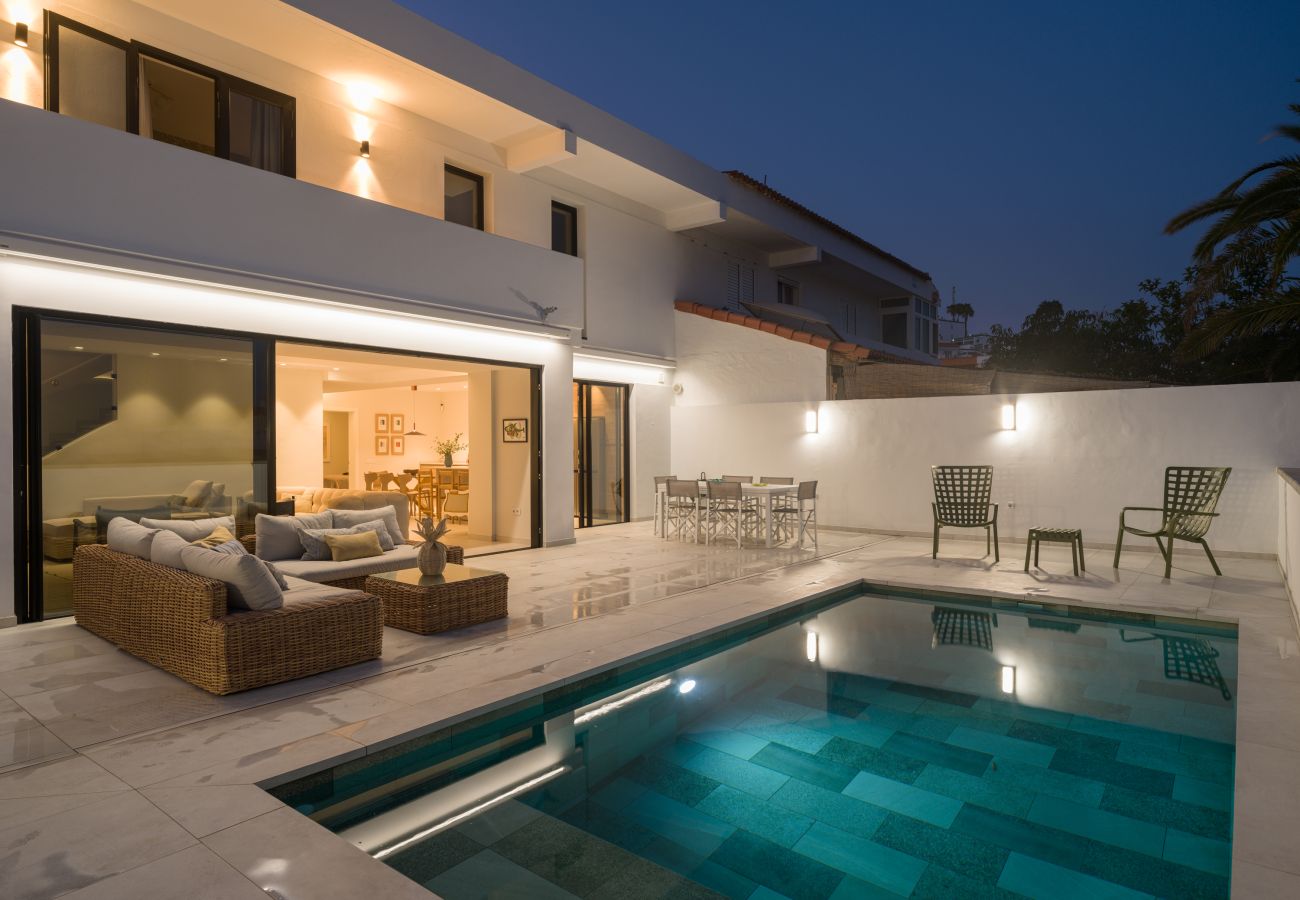 Chalet en San Bartolomé de Tirajana - LAS BURRAS OCEAN FRONT VIEWS