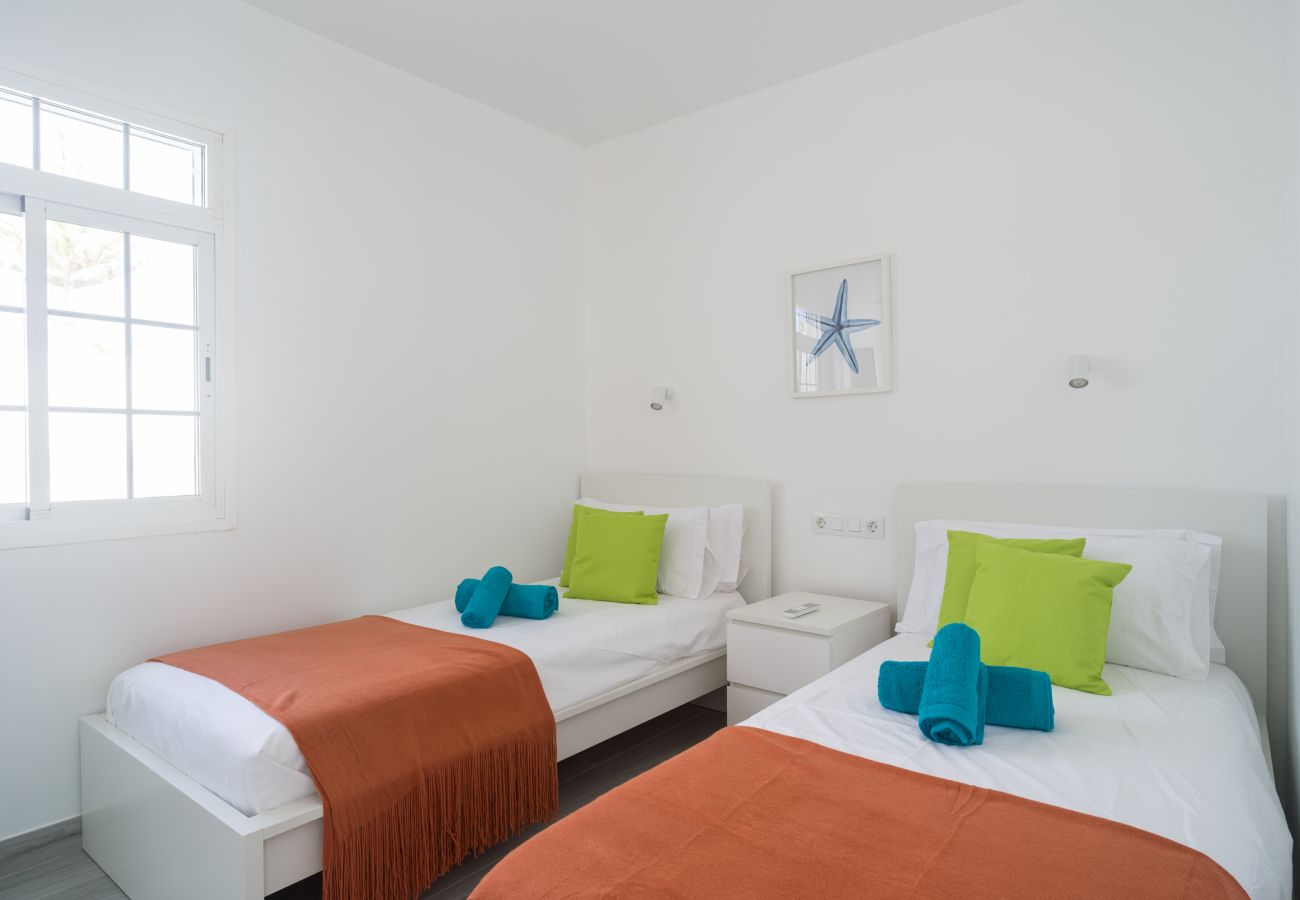 Casa en San Bartolomé de Tirajana - LOS GUAYRES