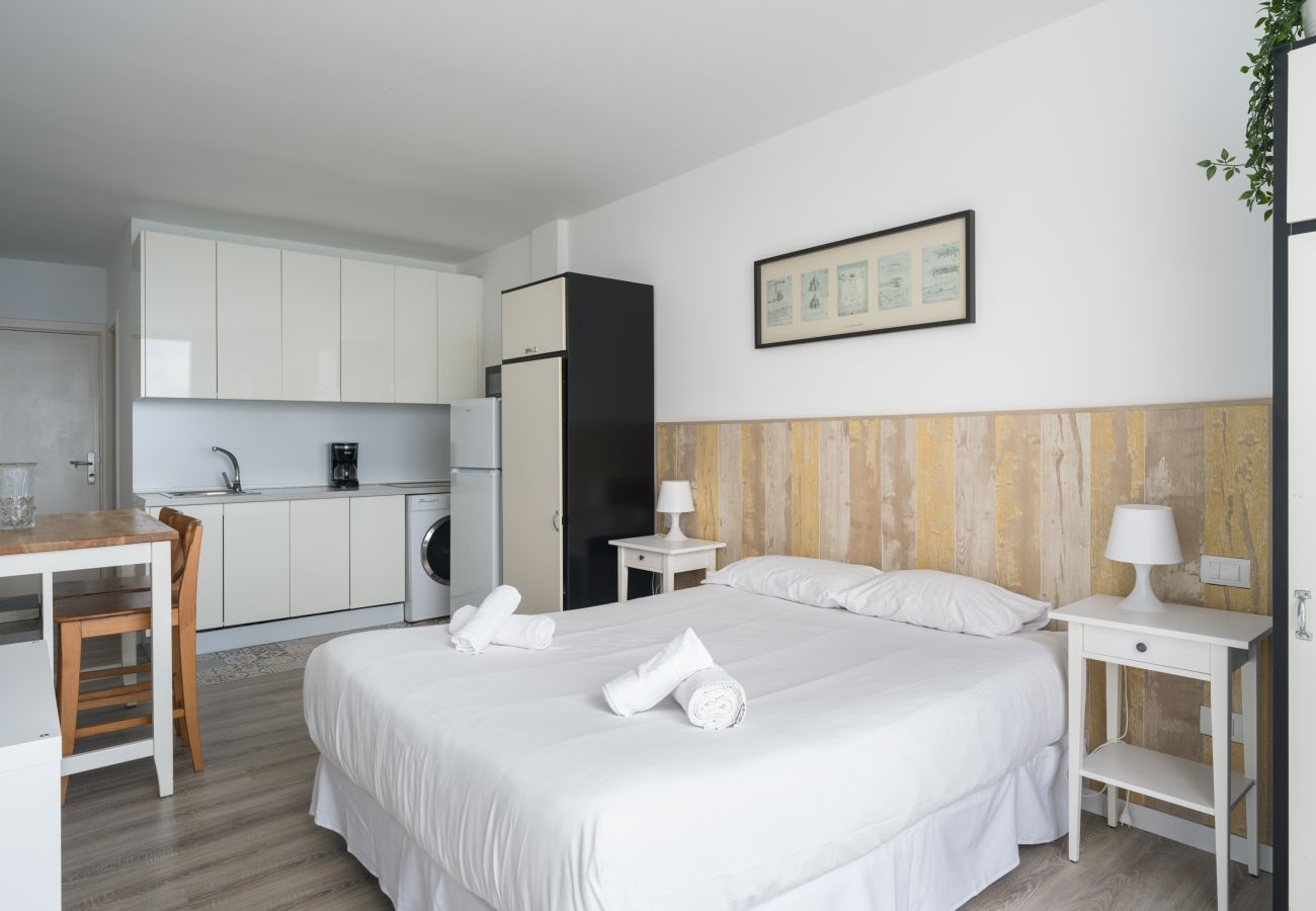 Studio in Las Palmas de Gran Canaria - Luis Morote 54
