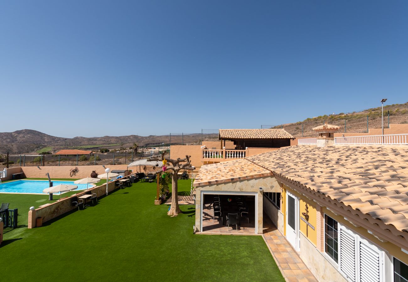 Chalet in San Bartolomé de Tirajana - ADARA