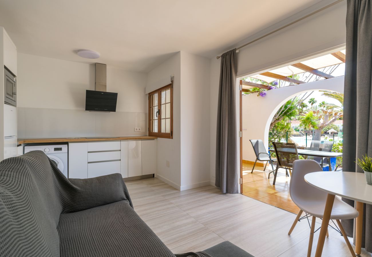 Ferienhaus in San Bartolomé de Tirajana - PARQUE GOLF 