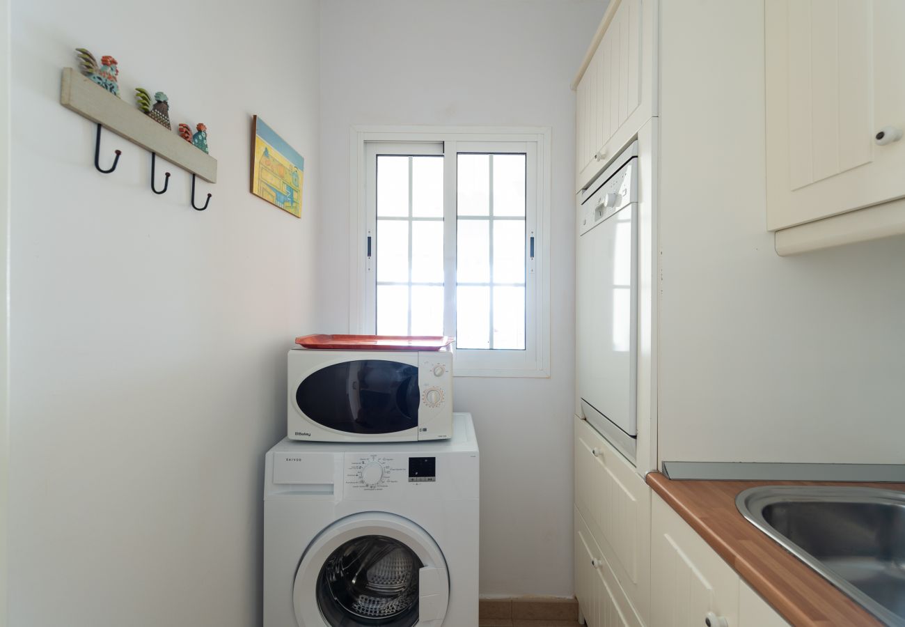 House in Las Palmas de Gran Canaria - Luis Morote 52