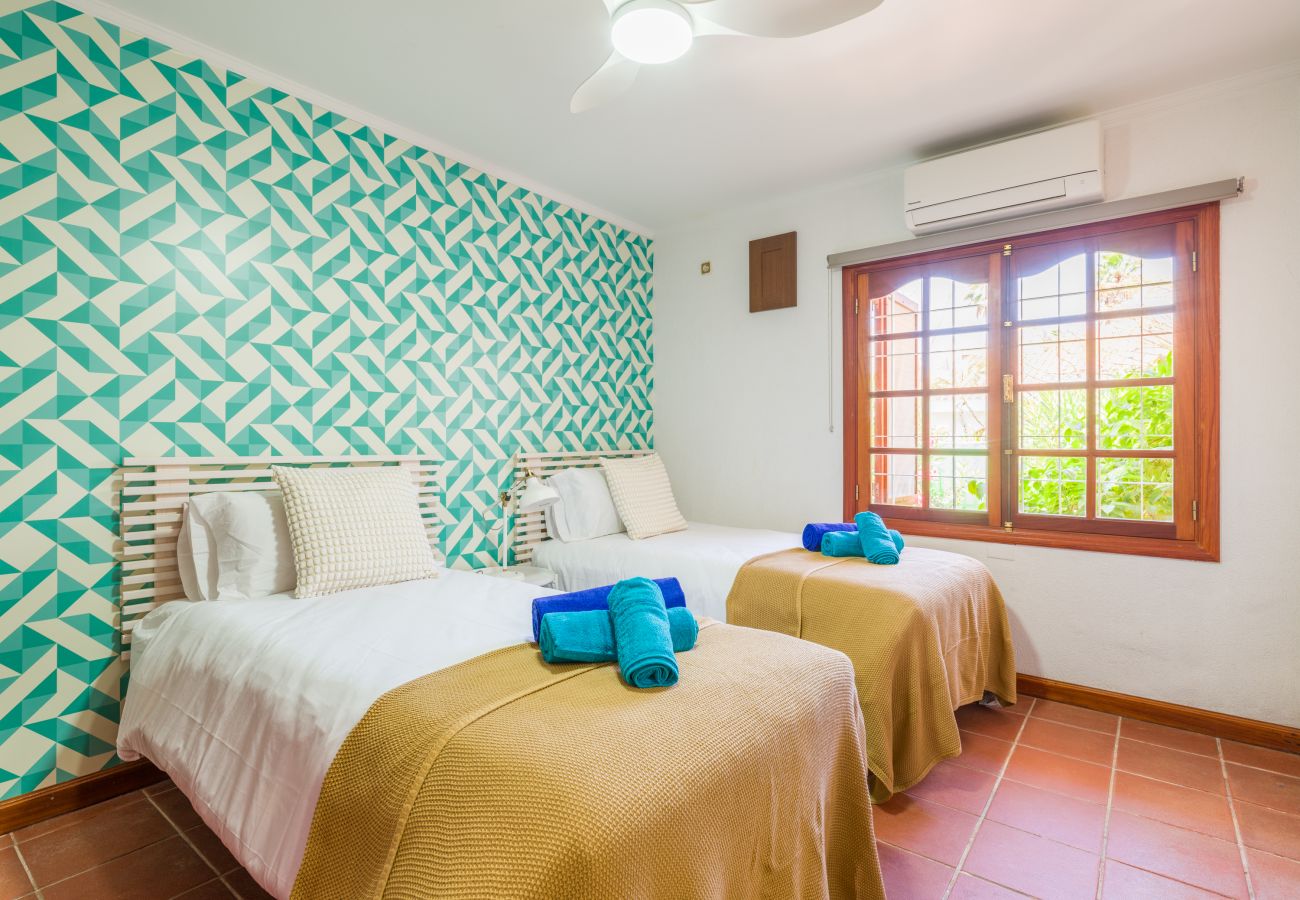Chalet in San Bartolomé de Tirajana - CASA GRAN CANARIA