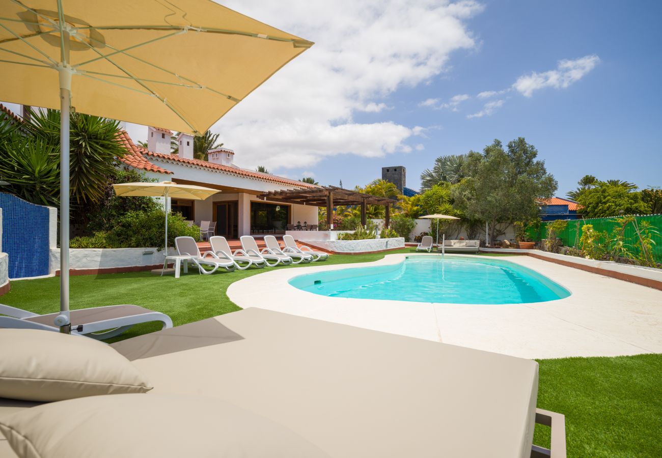 Chalet in San Bartolomé de Tirajana - CASA GRAN CANARIA