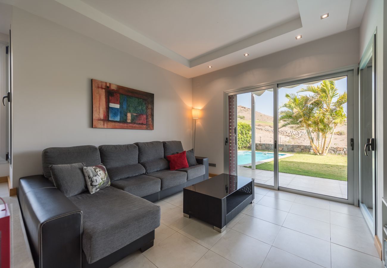 Villa in San Bartolomé de Tirajana - VISTA GOLF 28