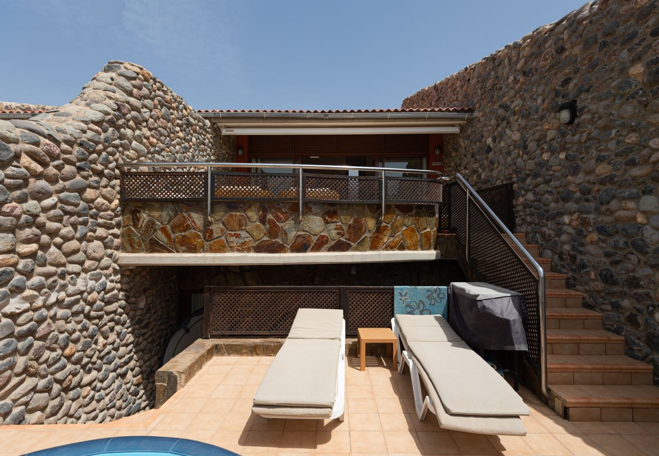 Townhouse in Mogán - DUPLEX JACUZZI ANFI TAURO