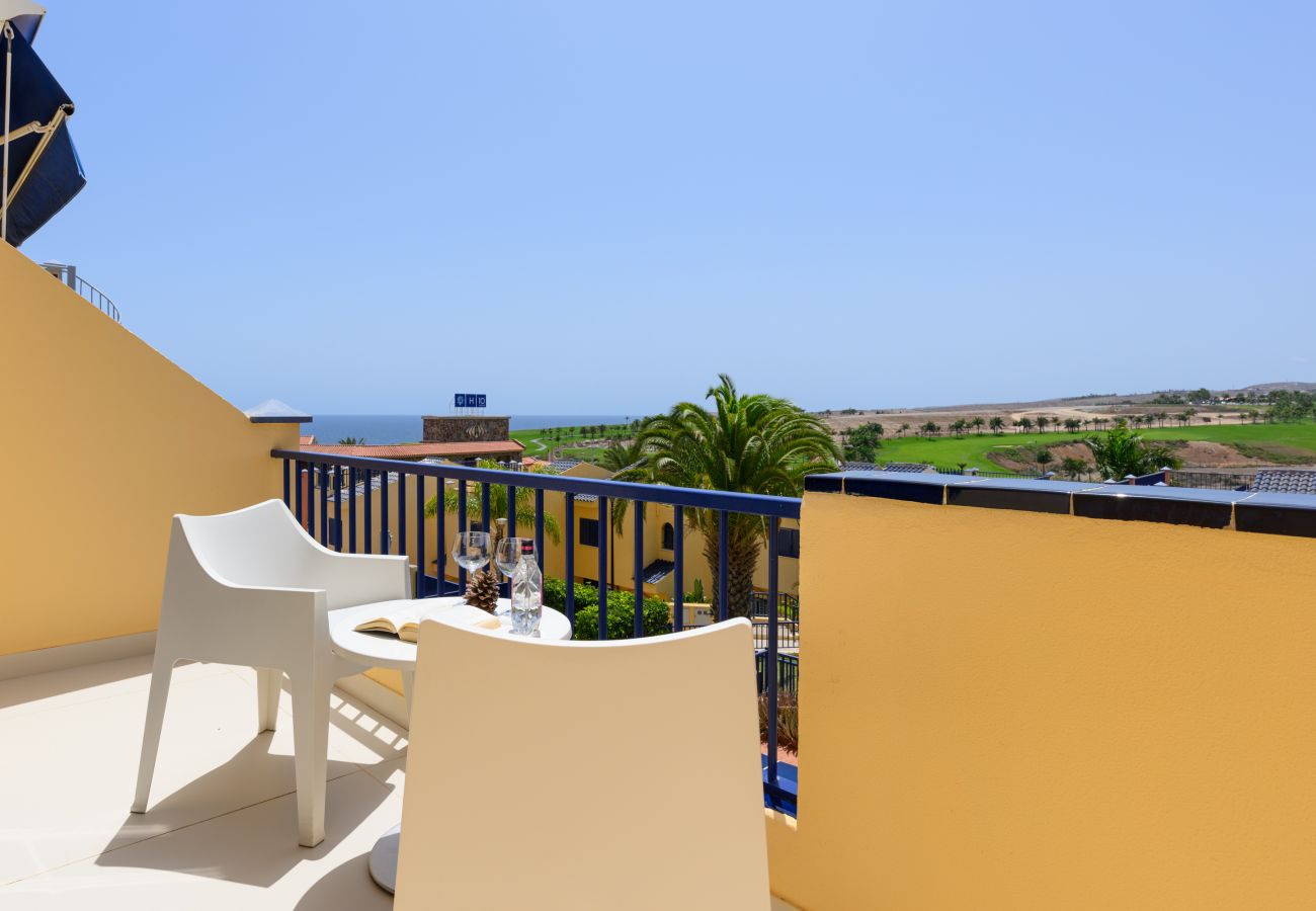 holiday rental in meloneras gran canaria with sea views