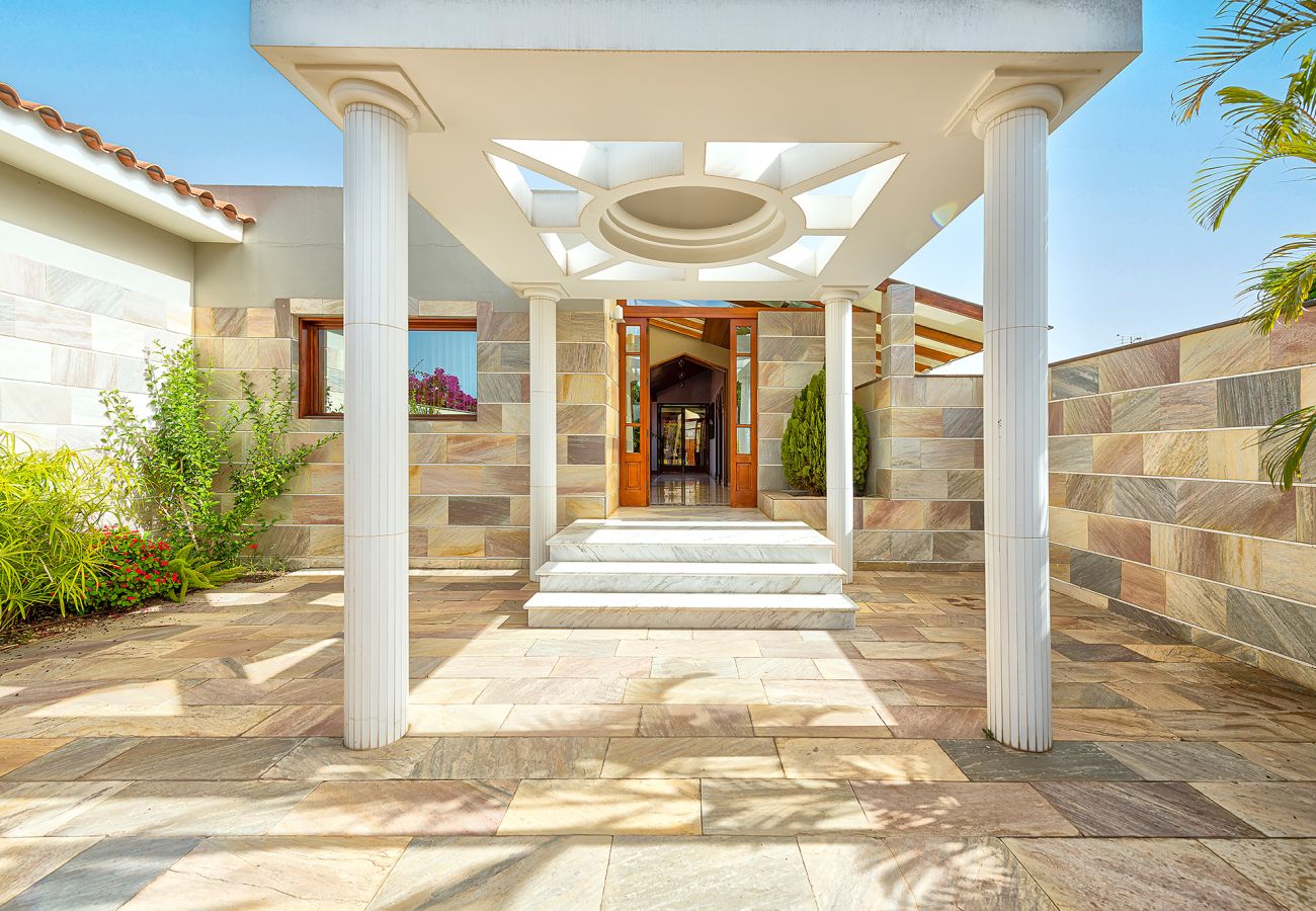 Chalet in San Bartolomé de Tirajana - EXCLUSIVE HOME MASPALOMAS