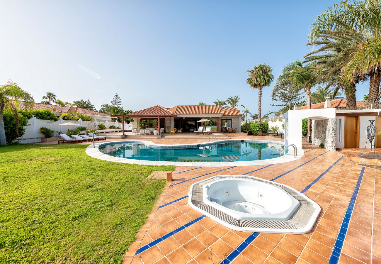 Chalet in San Bartolomé de Tirajana - EXCLUSIVE HOME MASPALOMAS