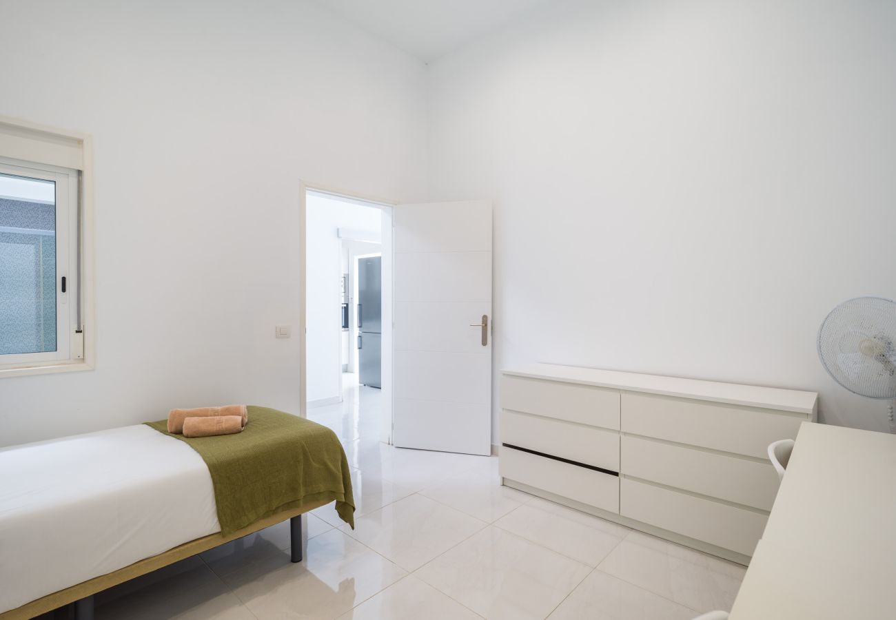 House in Las Palmas de Gran Canaria - Luján Pérez 150
