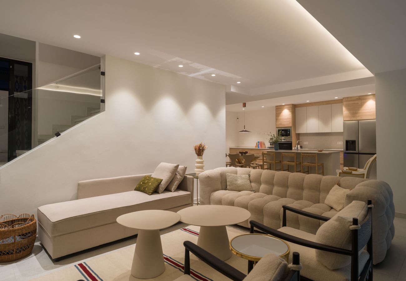 Chalet in San Bartolomé de Tirajana - LAS BURRAS OCEAN FRONT VIEWS
