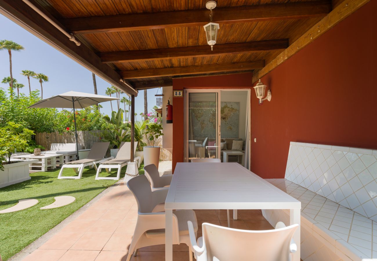 Bungalow in San Bartolomé de Tirajana - LOS TUNOS 33 JACUZZI