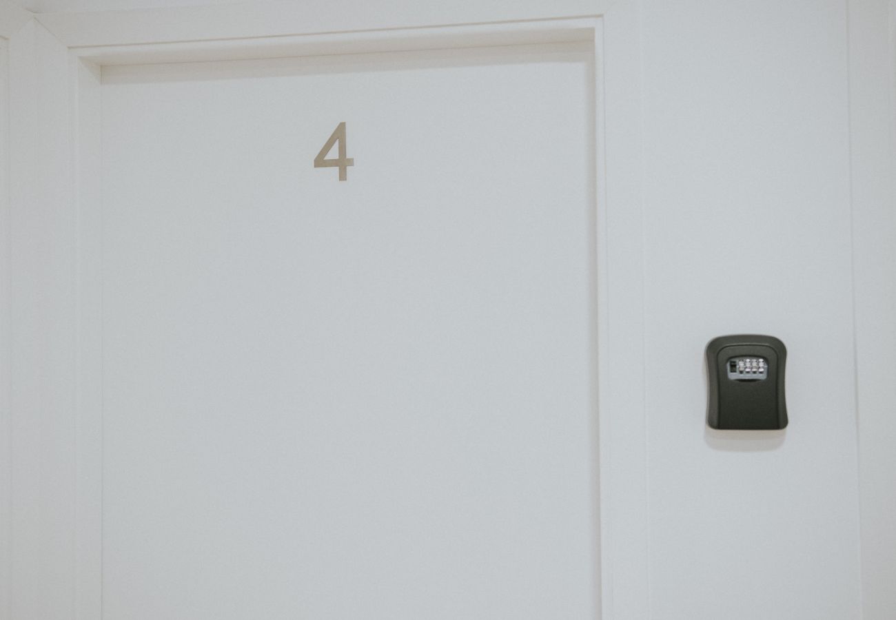 Rent by room in Tejeda - TEXEDA ROOM SUITES 4