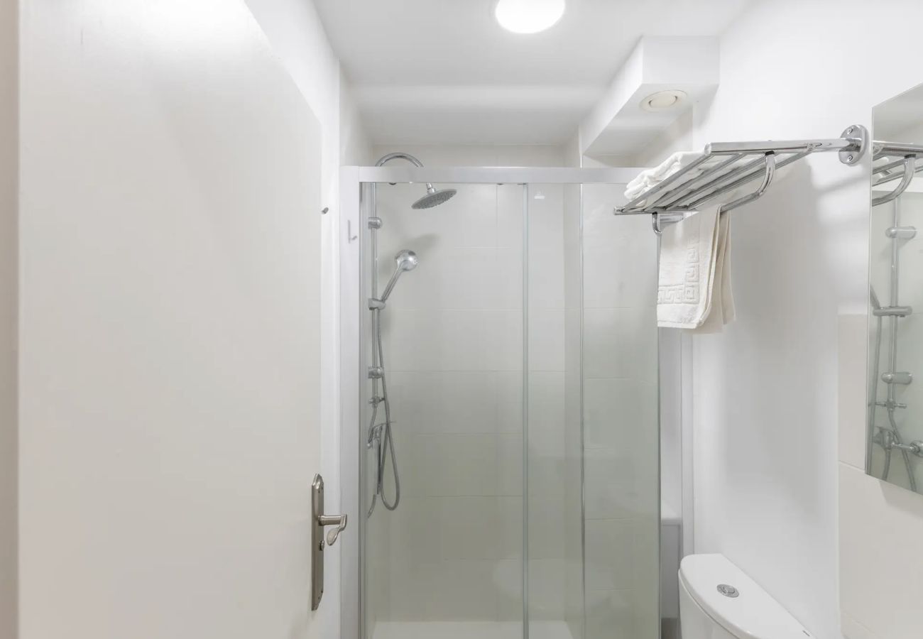 Rent by room in Tejeda - TEXEDA ROOM SUITES 5