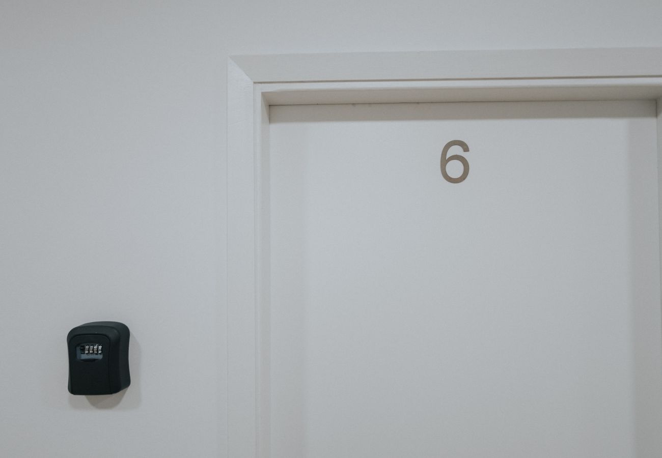 Rent by room in Tejeda - TEXEDA ROOM SUITES 6