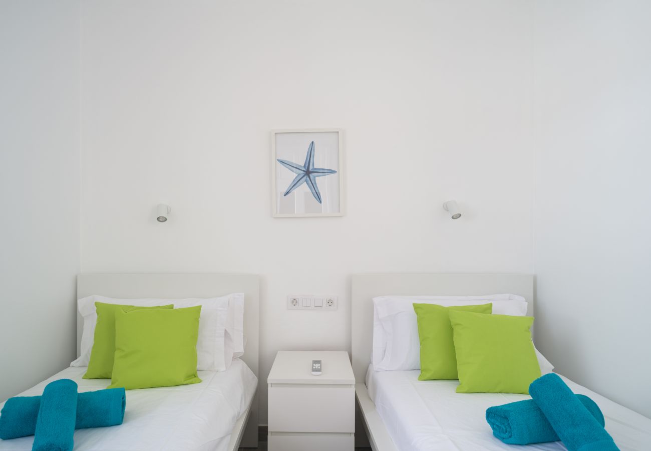 House in San Bartolomé de Tirajana - LOS GUAYRES