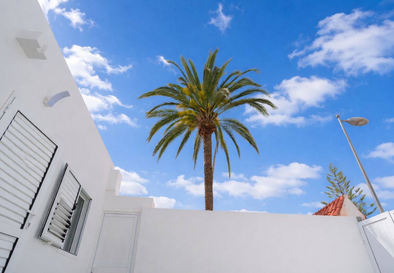 House in San Bartolomé de Tirajana - LOS GUAYRES